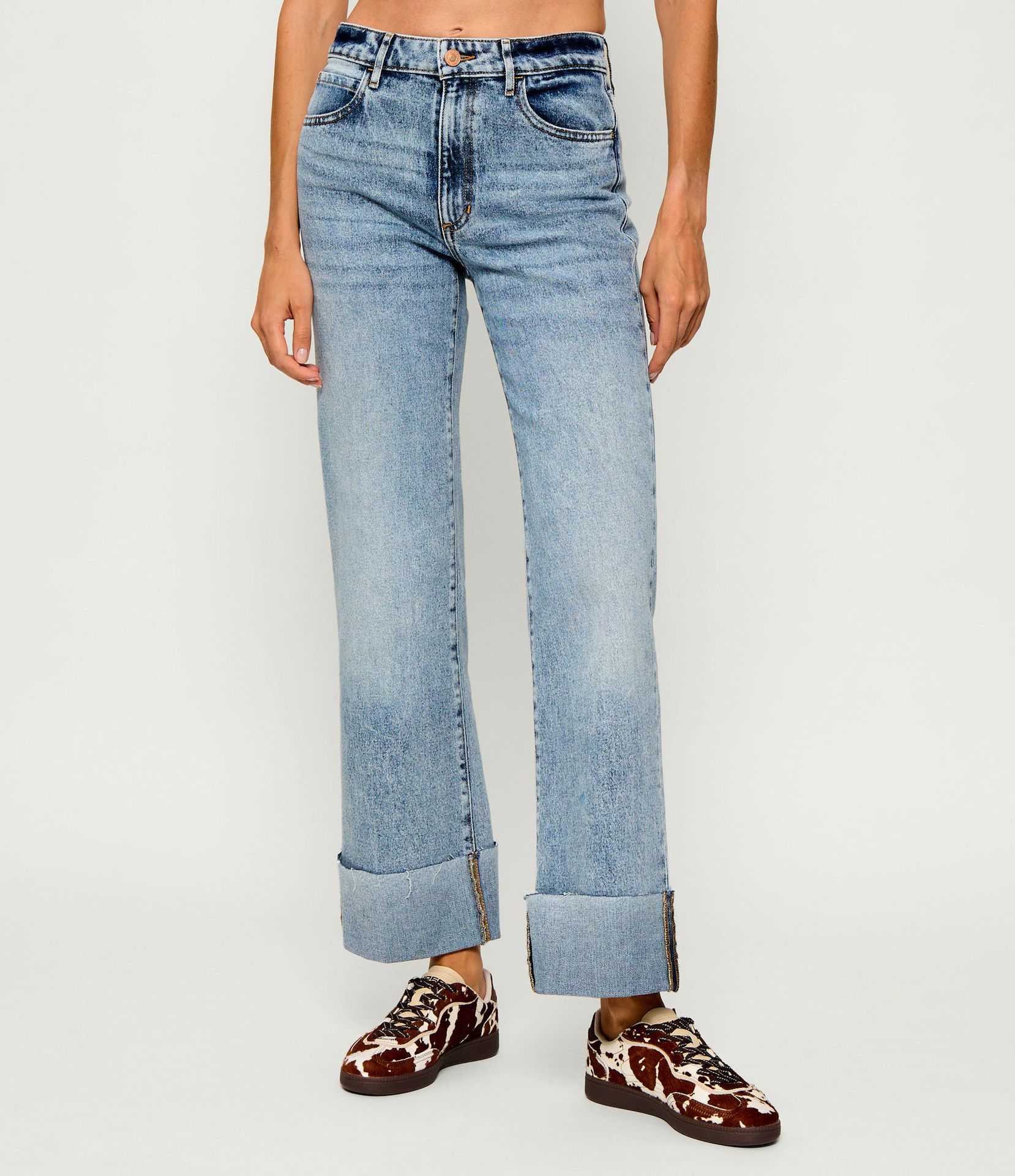 GUESS Jeansy Rey Relaxed fit high rise