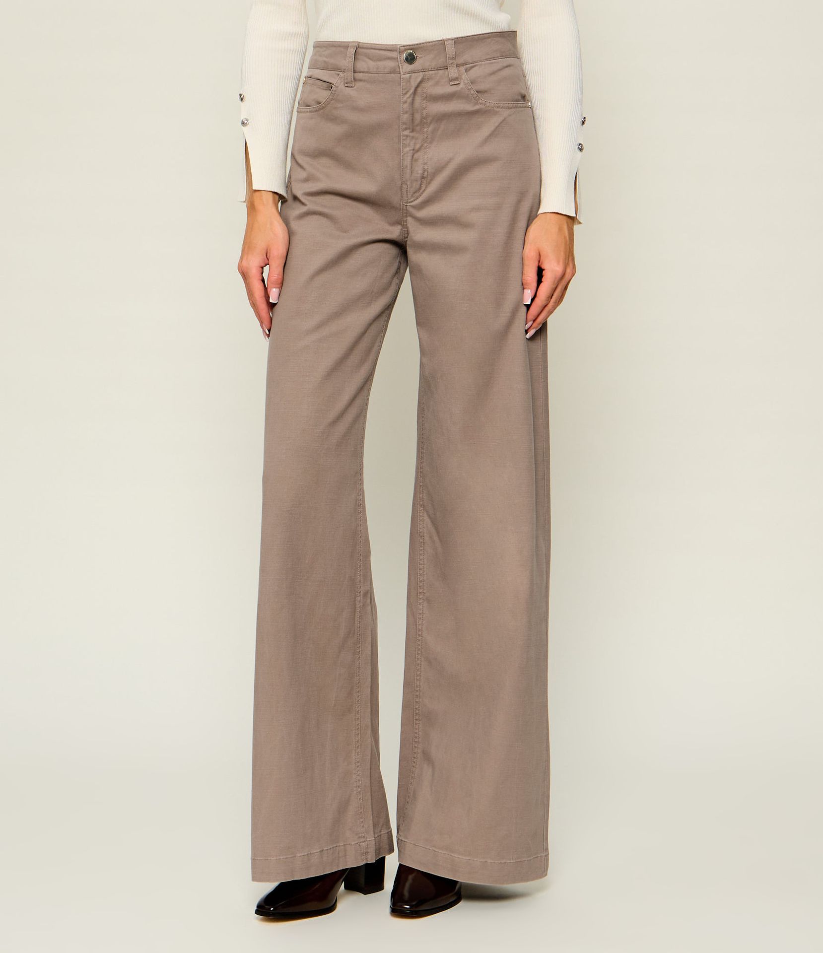 GUESS Spodnie Bellagio Relaxed fit
