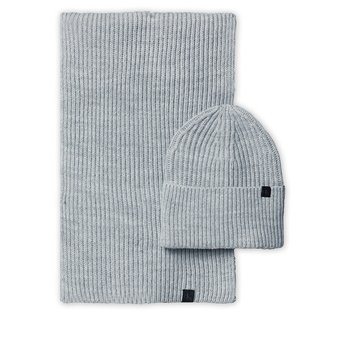 Zestaw szalik i czapka Calvin Klein Jeans Monogram Rib IU0IU00638 Szary
