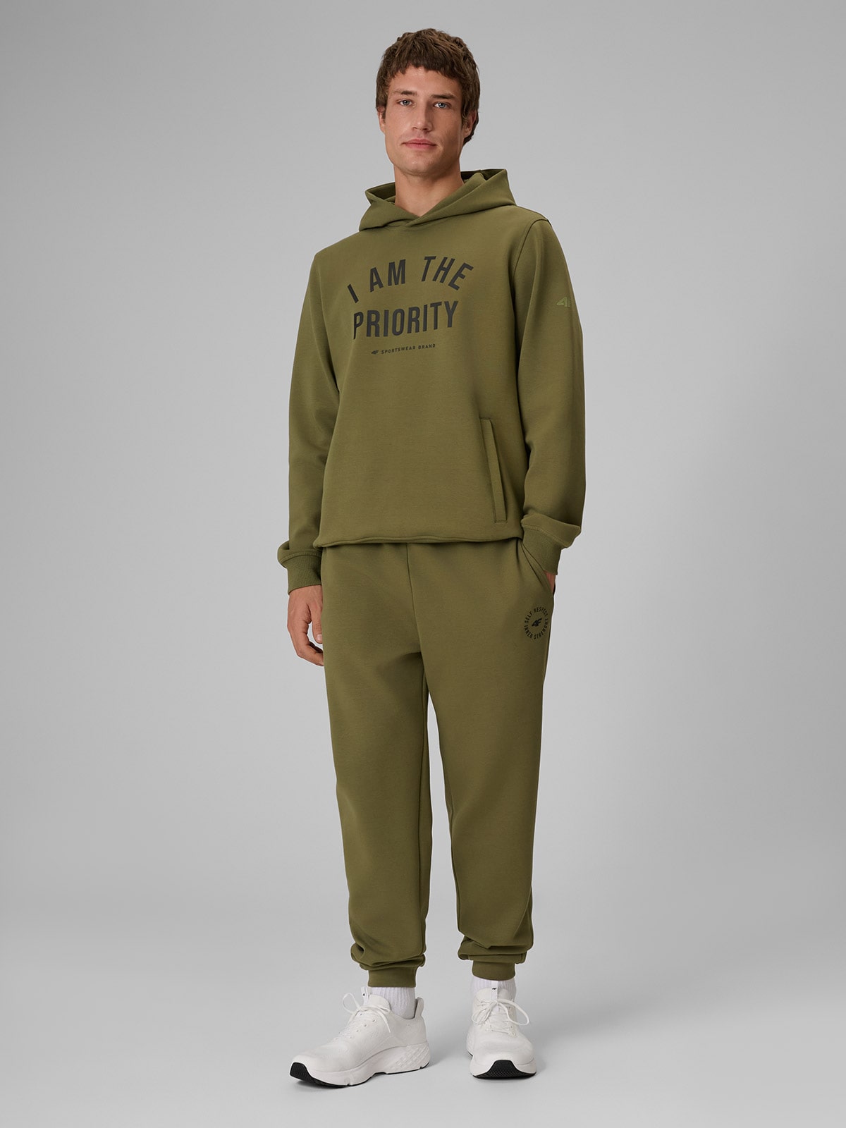 4F Spodnie dresowe joggery męskie - khaki XXL