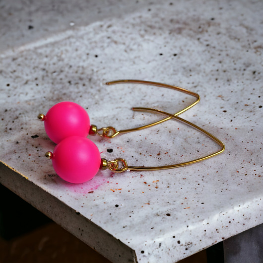 Swarovski neon pearls : neon pink