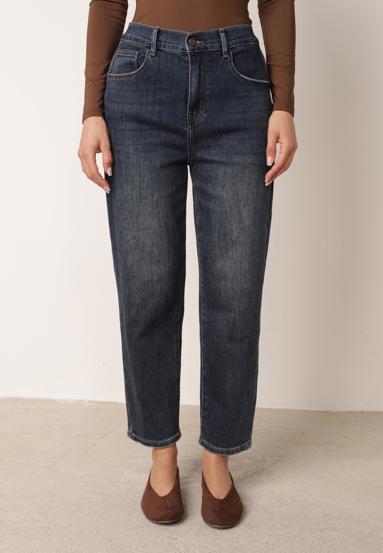 Granatowe Casualowe Jeansy Mom Fit z Bawełną z Elastyczną Gumką w Talii Meusa