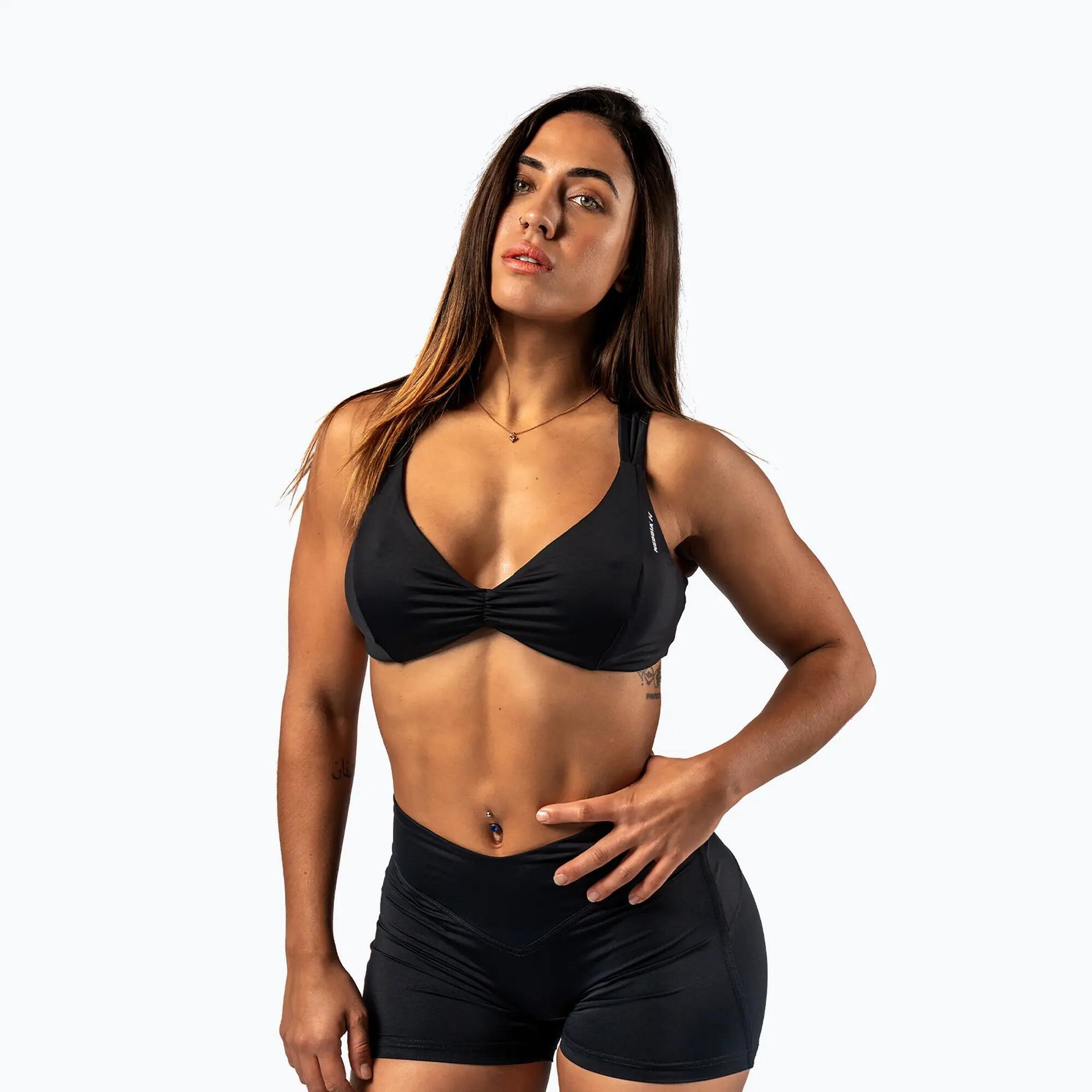 Biustonosz treningowy NEBBIA Strong Beauty