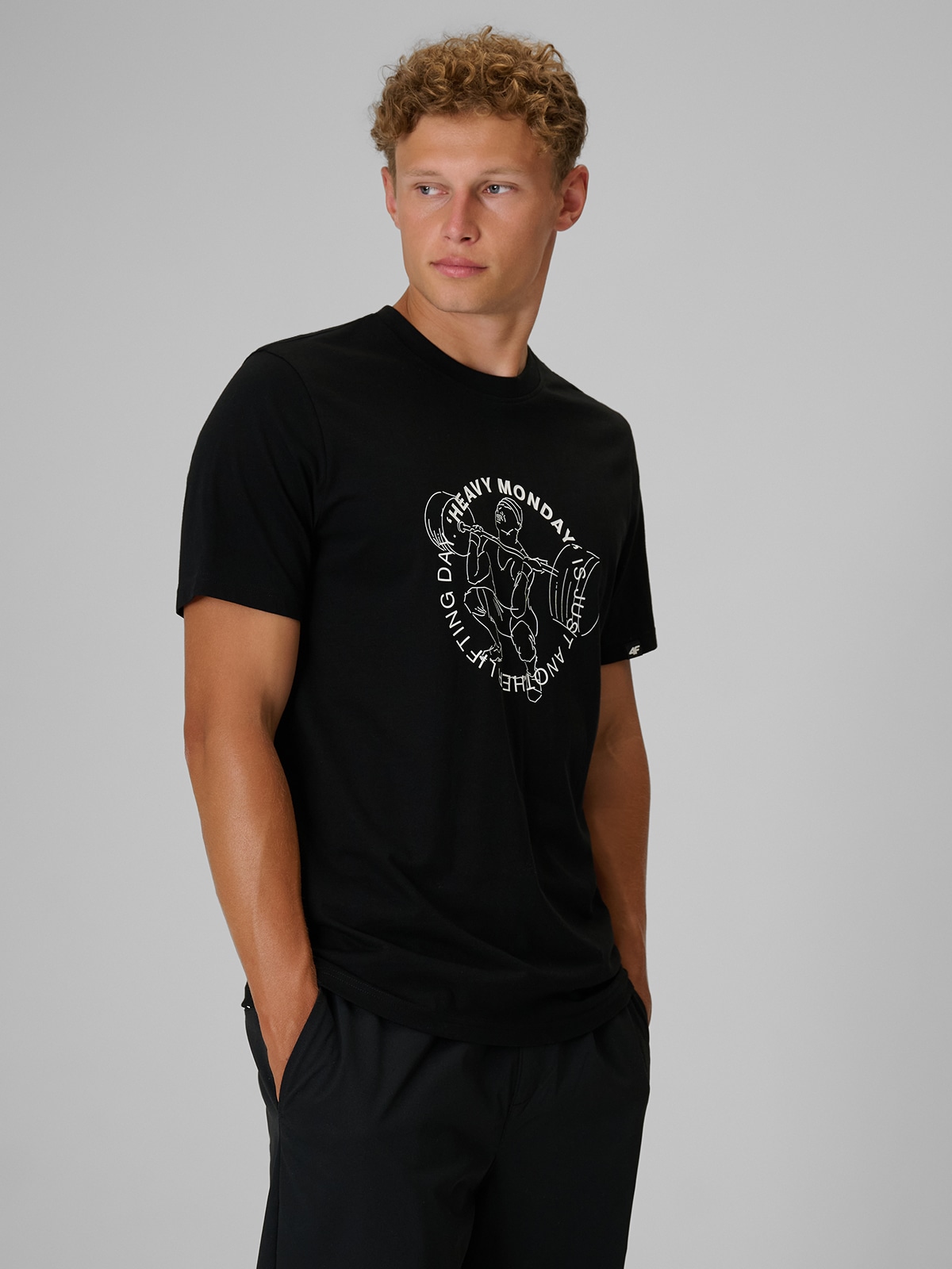 4F T-shirt regular z nadrukiem męski - czarny XXL