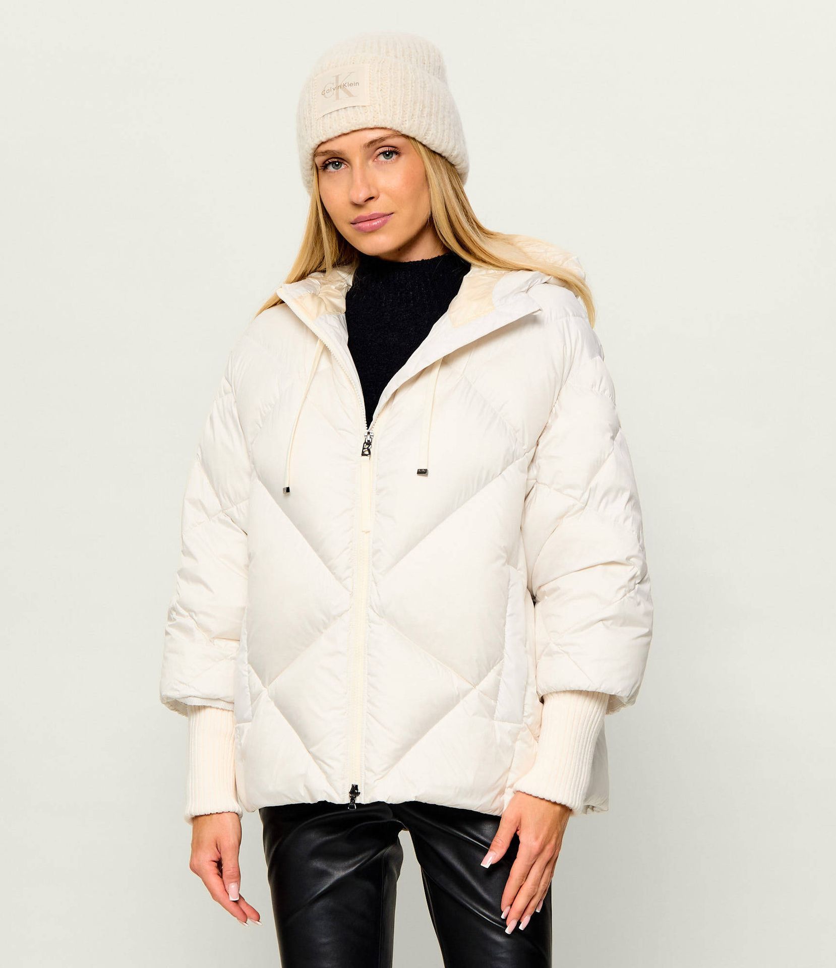 Bogner Puchowa kurtka Sheryl - D2 Regular Fit