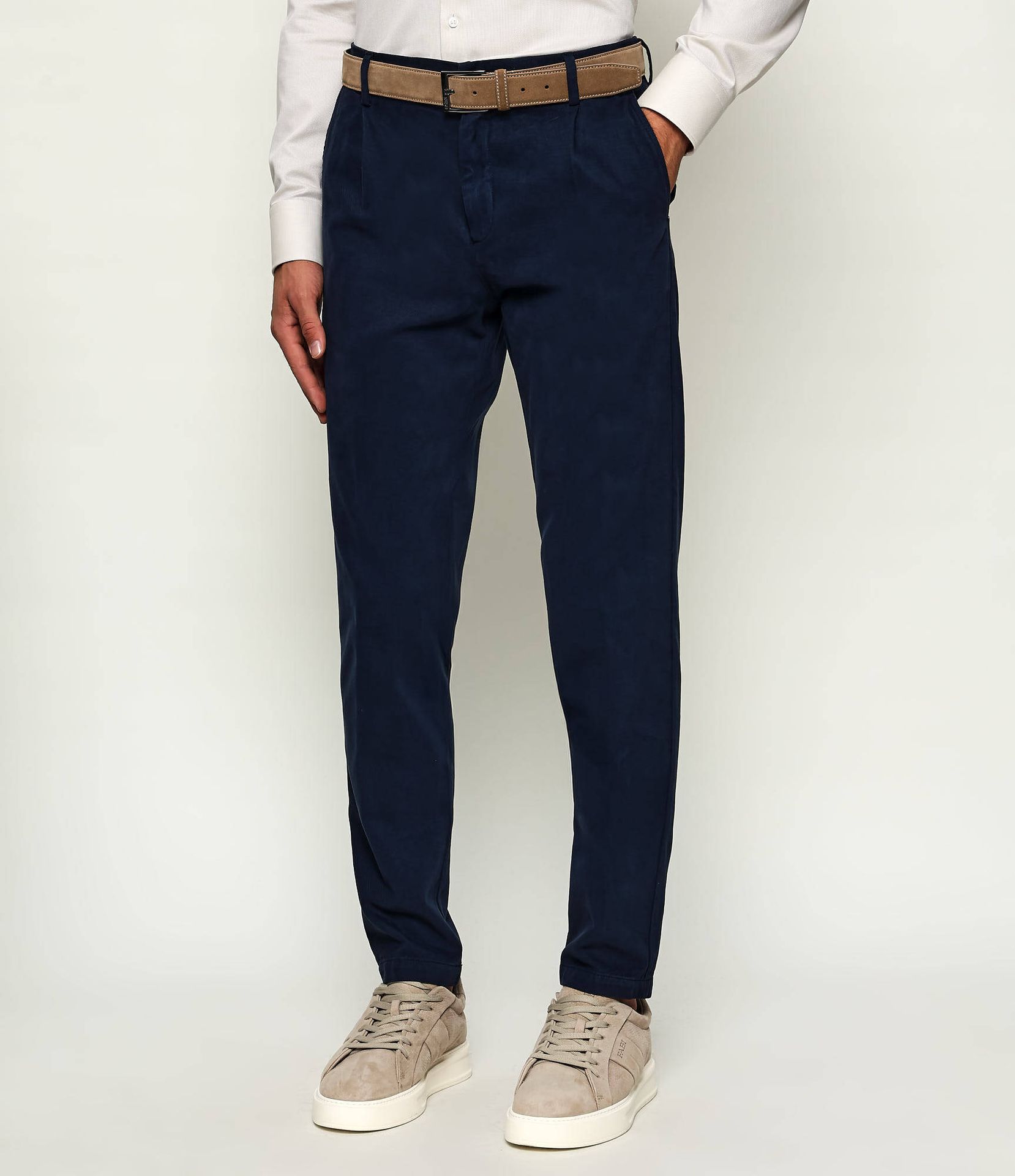Eleventy Spodnie jogger Slim Fit z dodatkiem kaszmiru