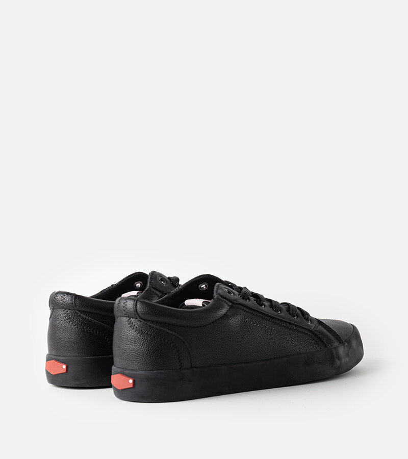 Czarne damskie trampki CROSS JEANS skóra ekologiczna-38