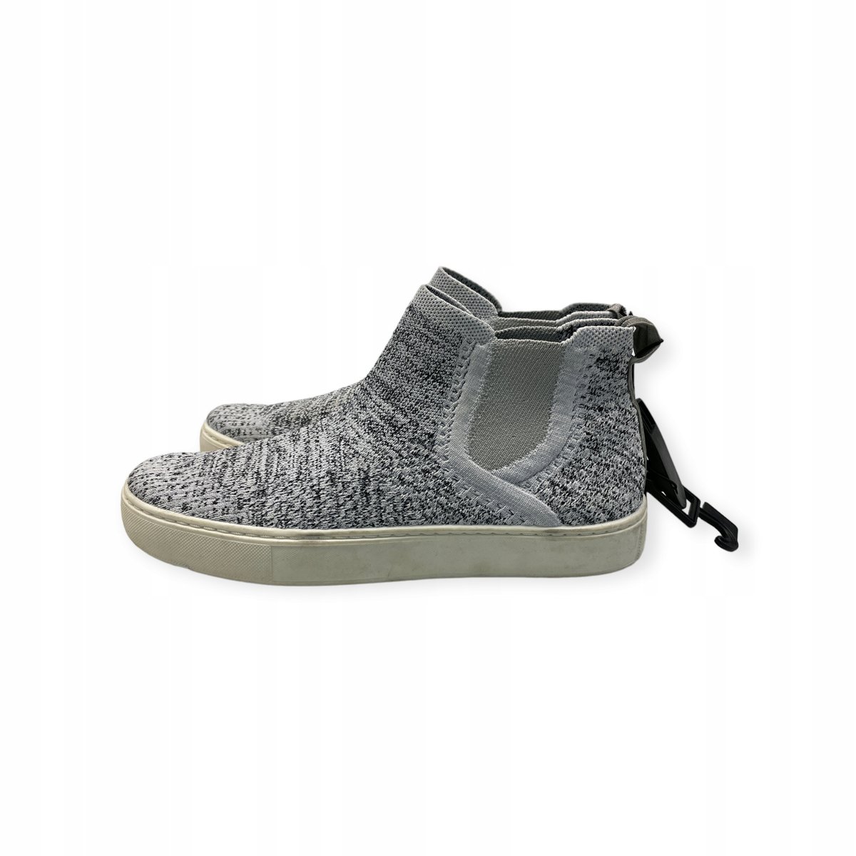 Wsuwane szare trampki damskie Time and Tru 38,5