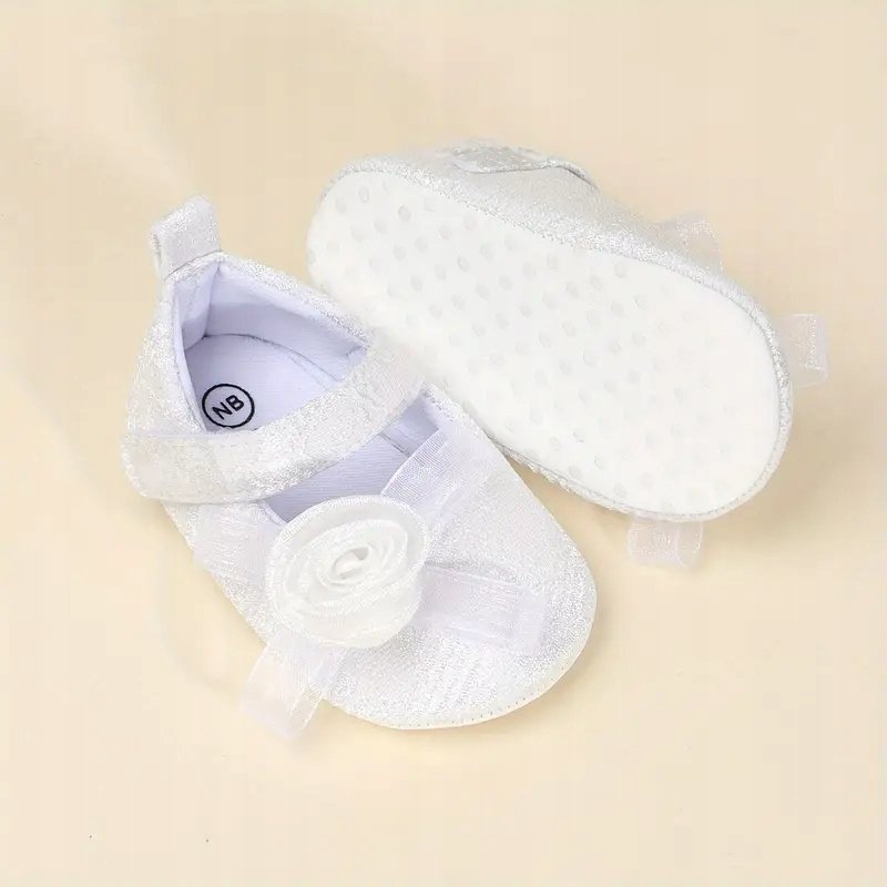 Piękne buciki dla niemowlaka róże różyczki chrzest buty do chrztu 10 cm