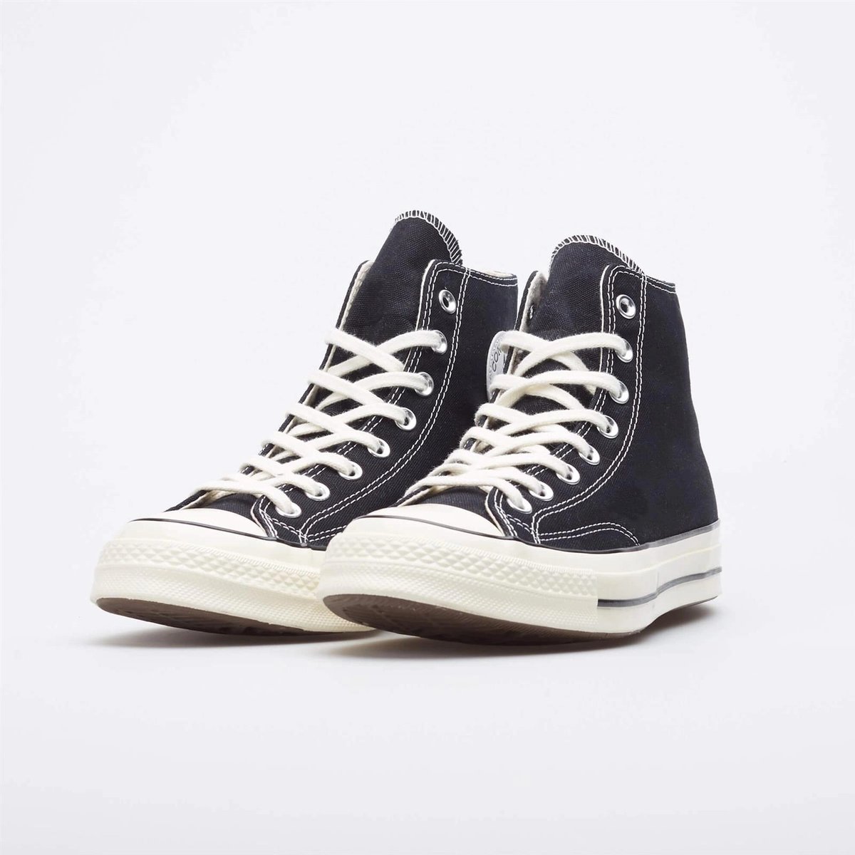 CONVERSE CZARNE TRAMPKI DAMSKIE WYSOKIE Z BIAŁĄ PODESZWĄ 37 6LA