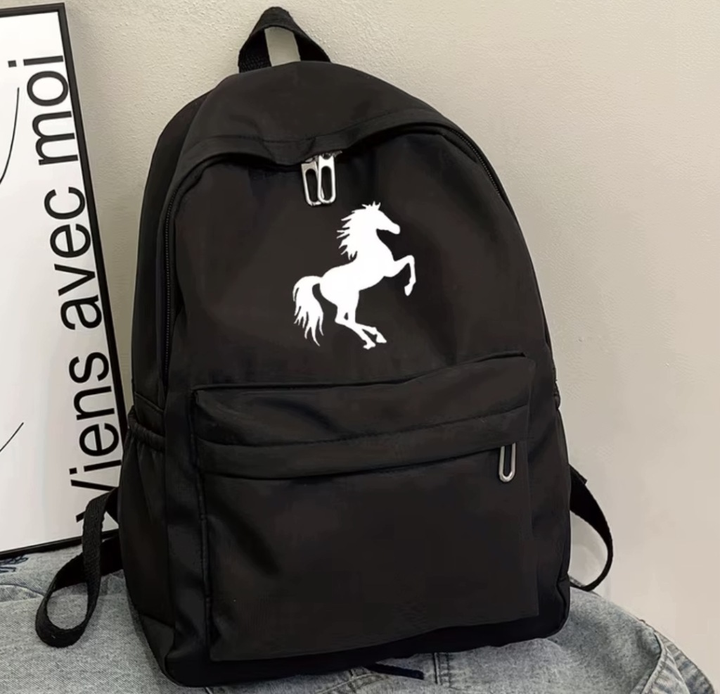 Modny Plecak Szkolny Dla Dziewczyny Koń Galopujący Ferrari Horse Konik