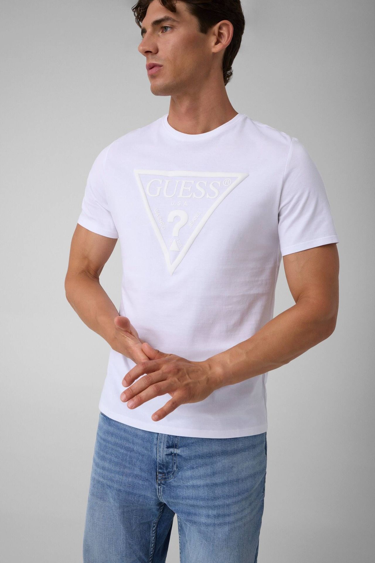 GUESS T-shirt Core Slim Fit