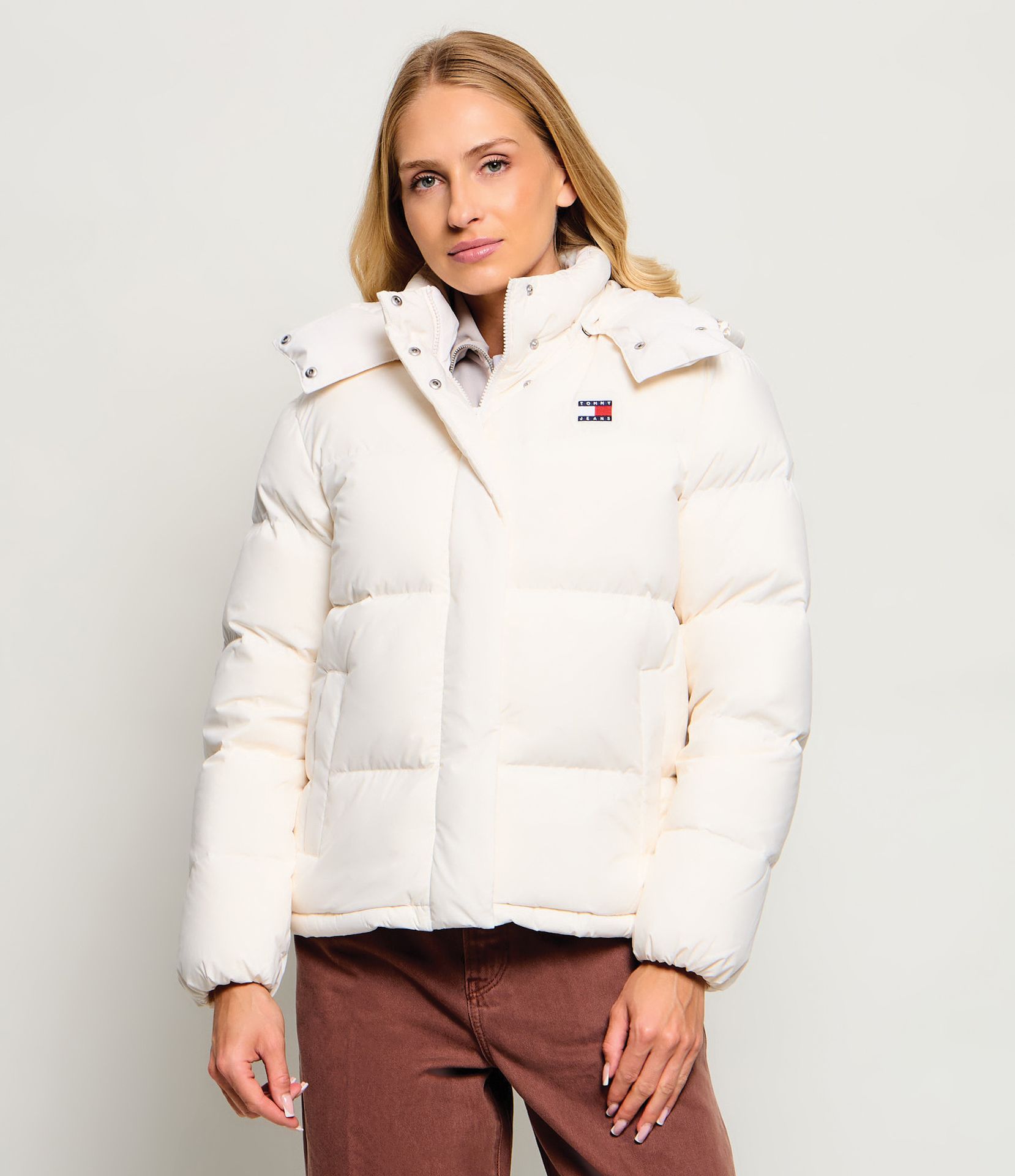 Tommy Jeans Puchowa kurtka Alaska Regular Fit