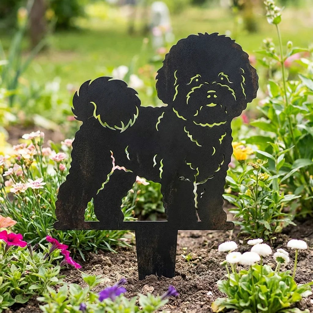 Bichon Frise v3 – Dekoracja ogrodowa metalowa