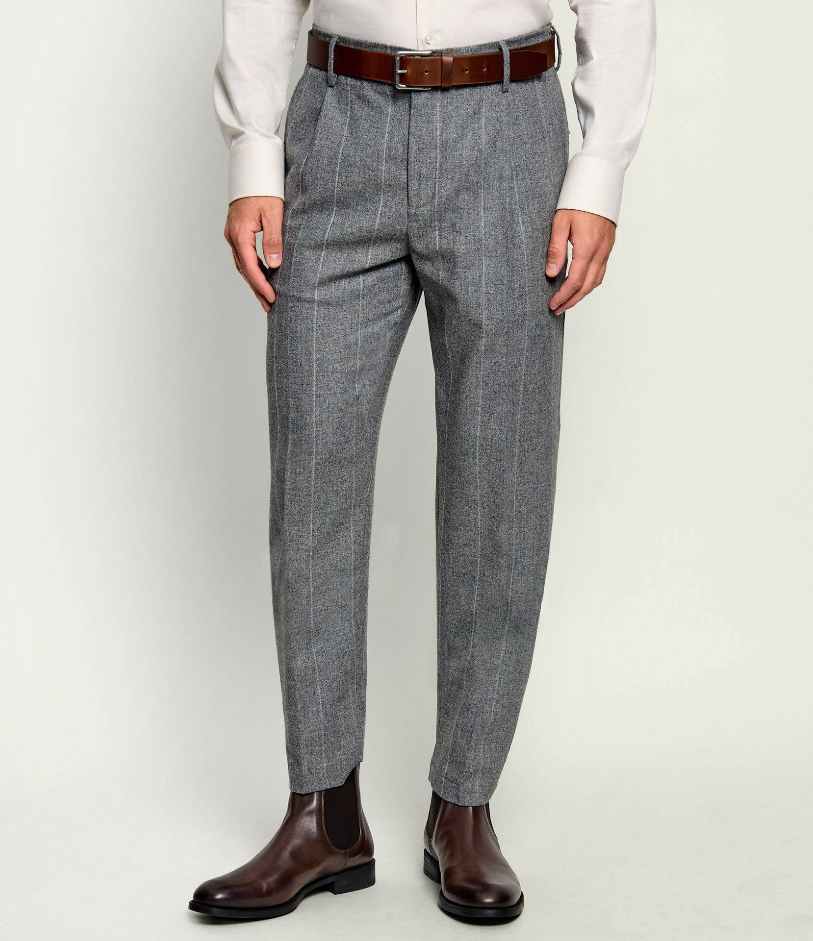 Eleventy Wełniane spodnie jogger Tapered fit z dodatkiem kaszmiru