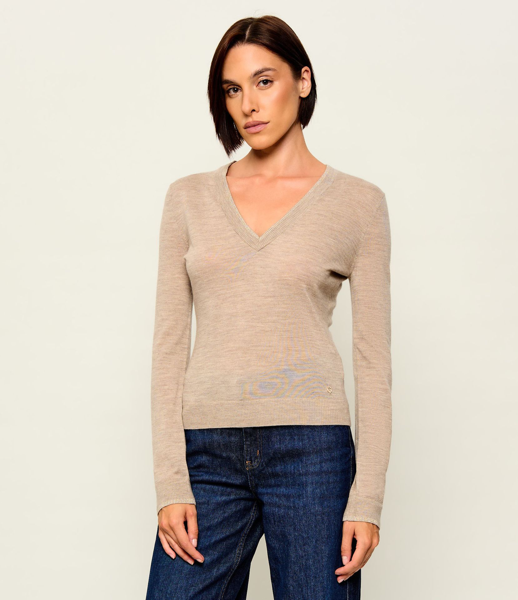 GUESS Wełniany sweter Priscilla Slim Fit