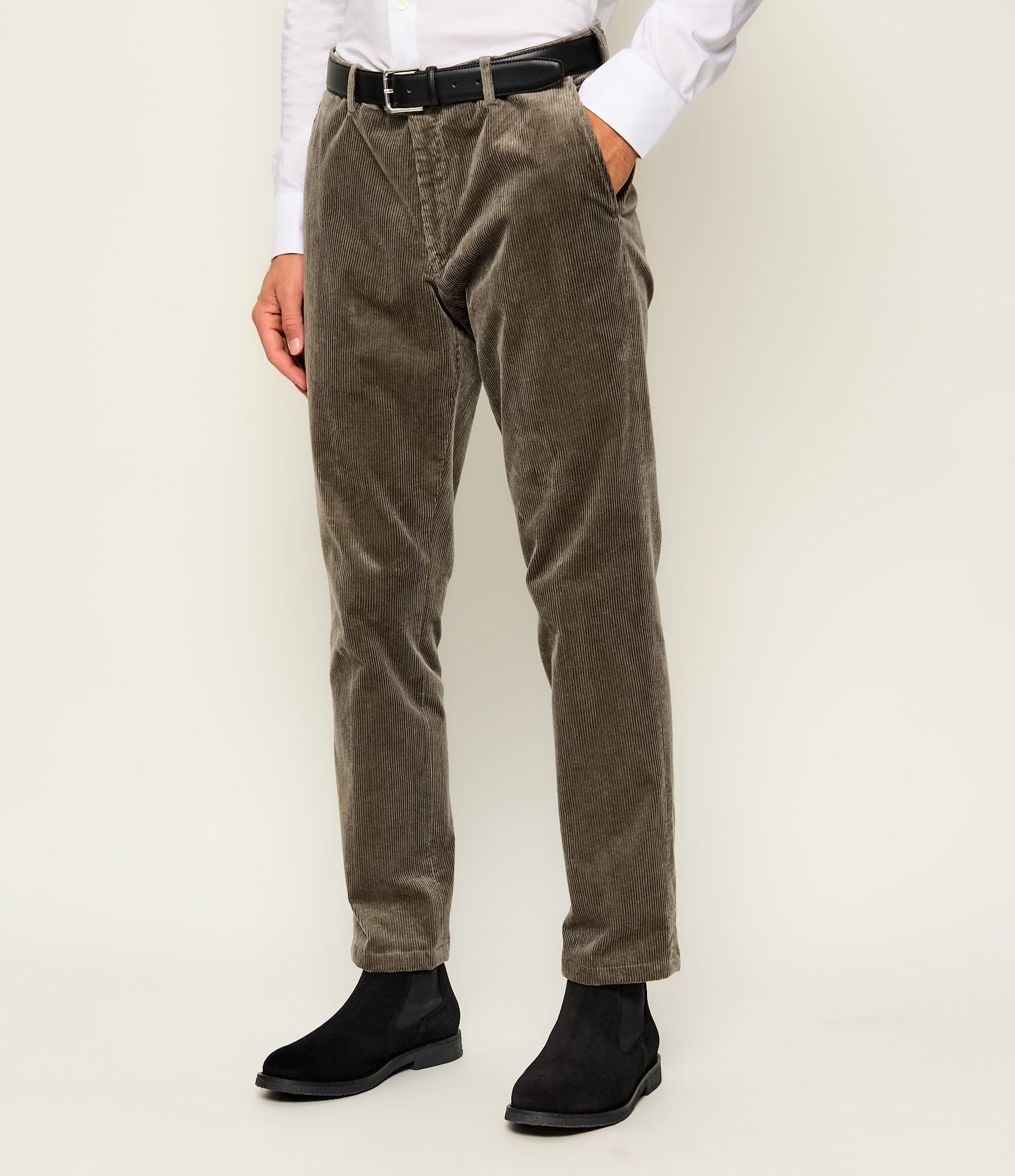 Oscar Jacobson Spodnie chino Dandy Regular Fit sztruks