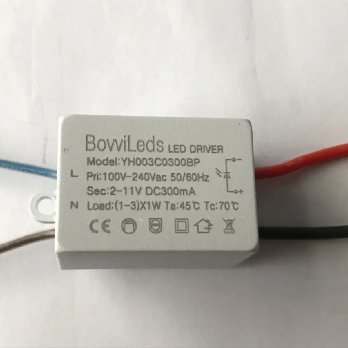 Wewnętrzne zasilanie mini do ledowych lamp 3300 1-3x1W 230V biały