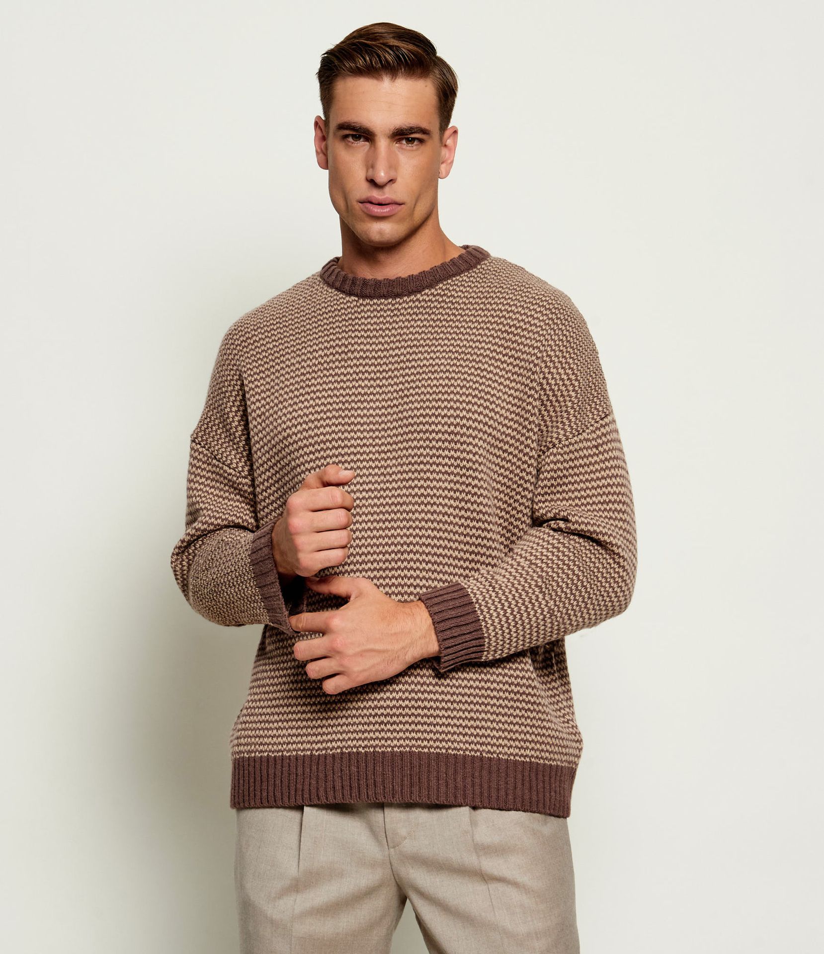 Drykorn Sweter Neelio Relaxed fit z dodatkiem wełny