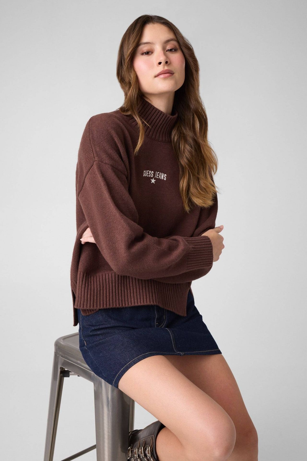 Guess Jeans Półgolf Loose fit z dodatkiem wełny