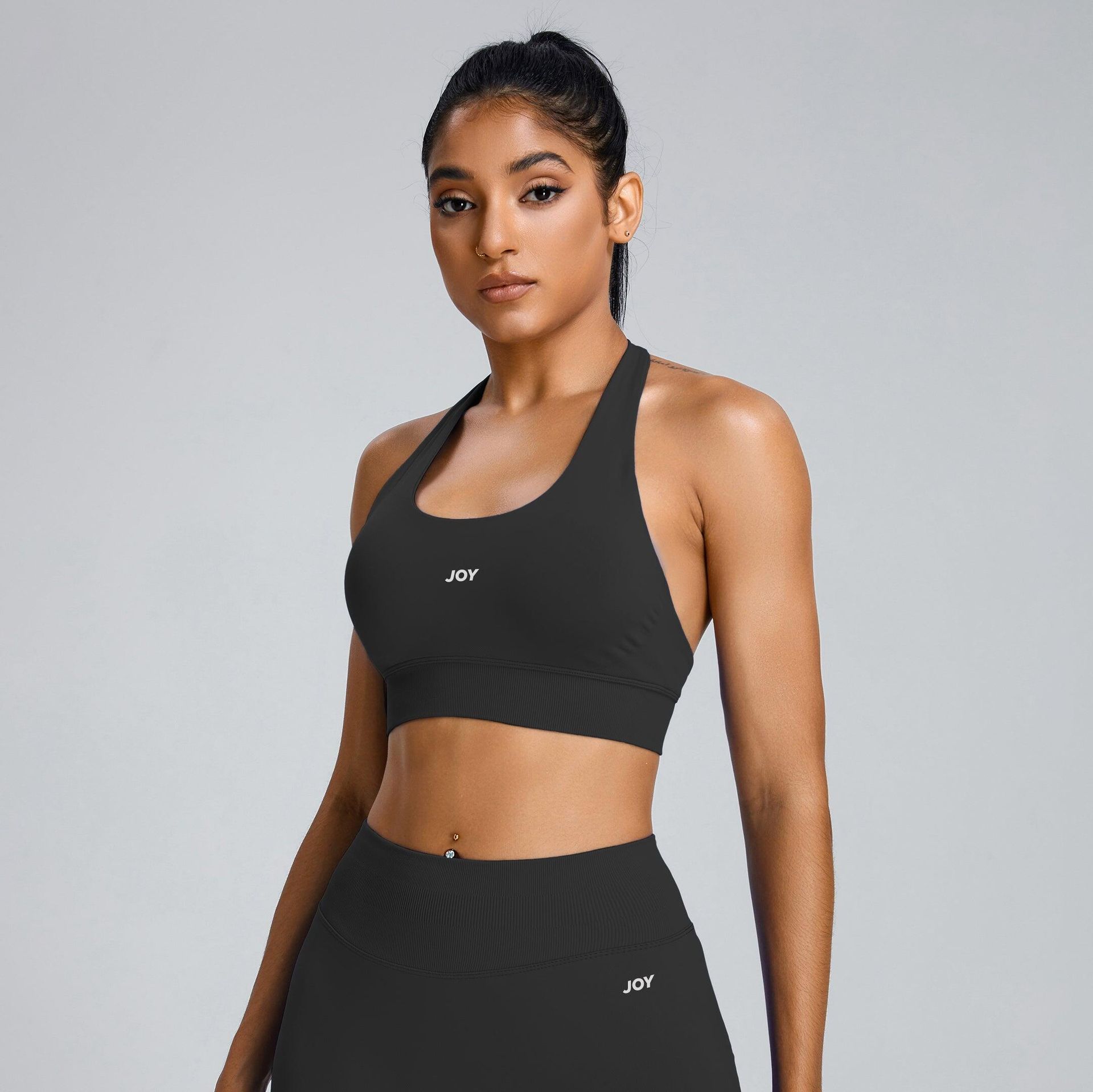 Biustonosz sportowy Low Sculpt Scrunch - Czarny