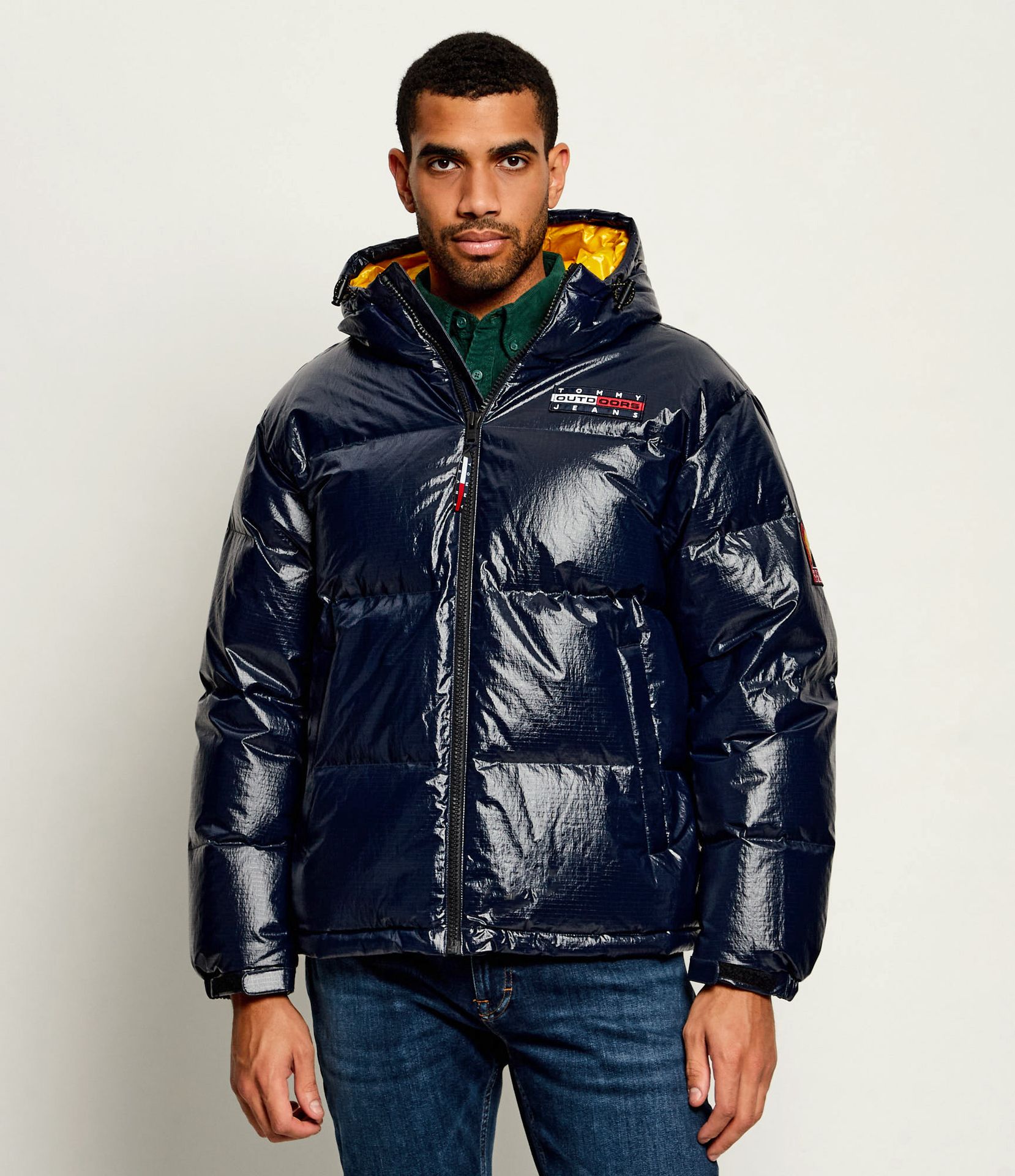 Tommy Jeans Puchowa kurtka TJM Alaska Relaxed fit