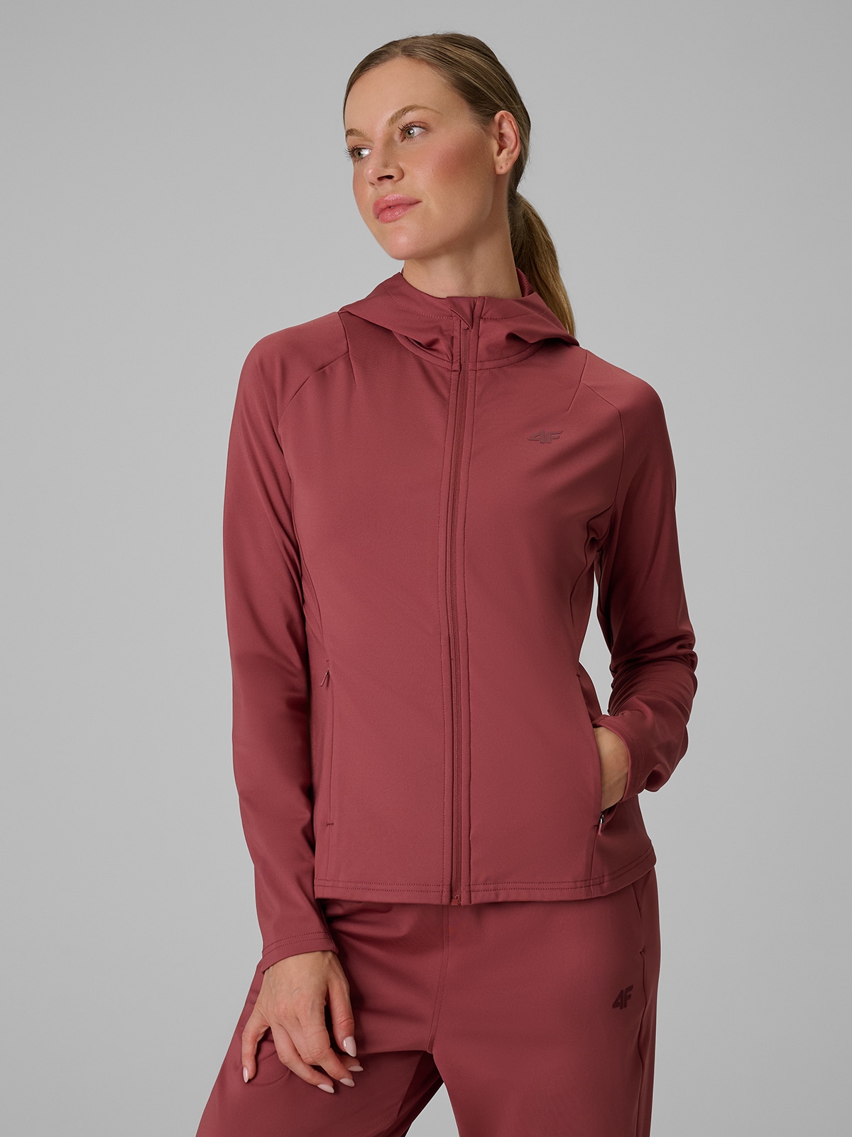 4F Bluza treningowa regular z kapturem damska - brązowa S