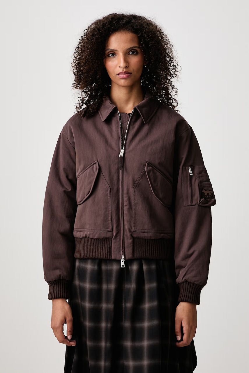 Maison Kitsuné Bomber krótka kurtka damska z bawełną