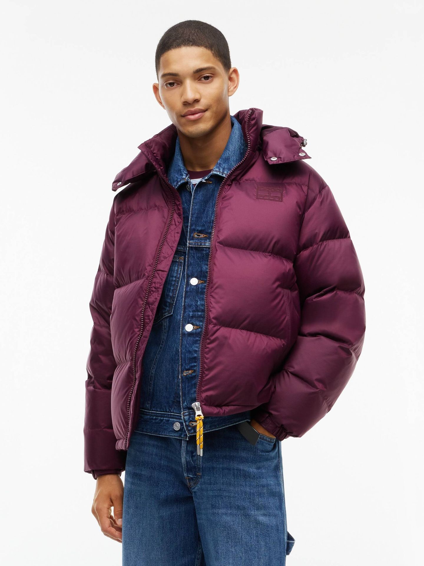 Tommy Jeans Puchowa kurtka Alaska Relaxed fit