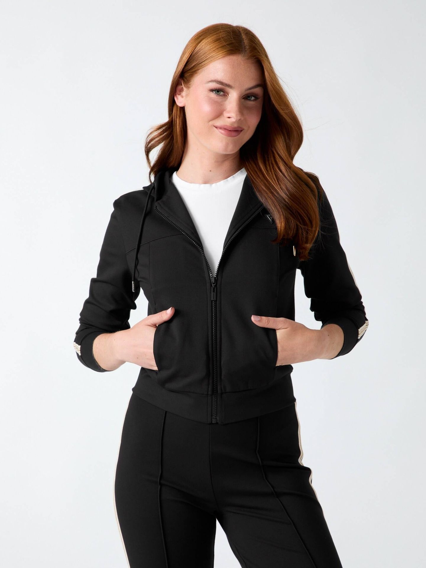 GUESS ACTIVE Bluza Fausta Slim Fit