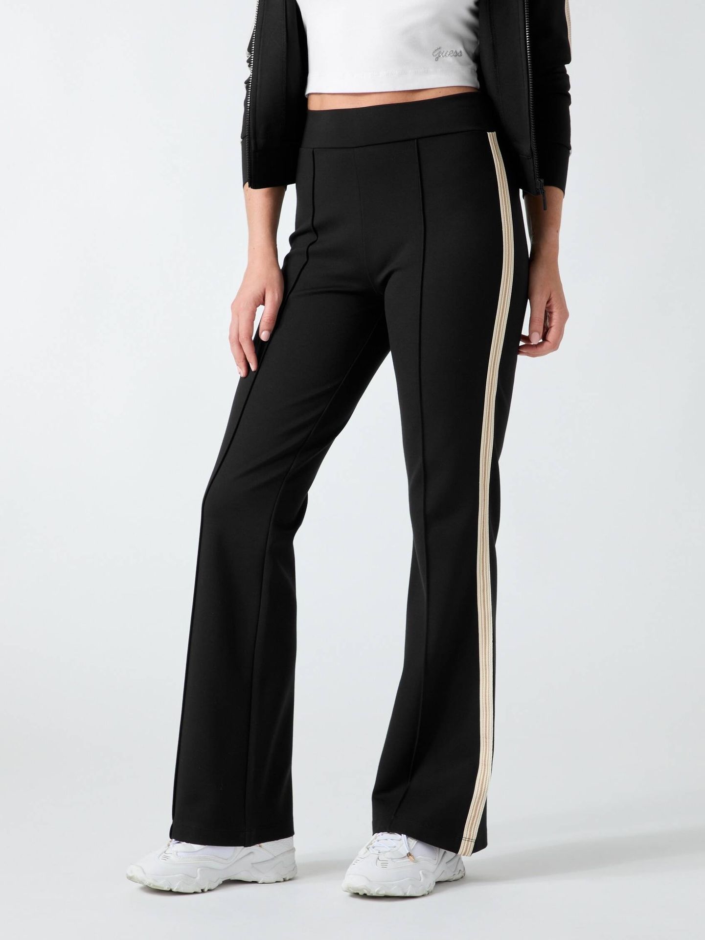 GUESS ACTIVE Spodnie dresowe Fausta Straight fit