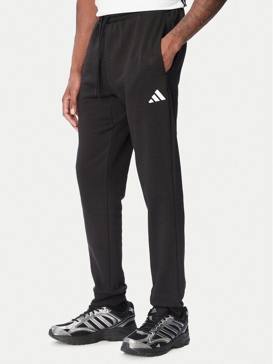 adidas Spodnie dresowe Essentials Feelcozy JE3815 Czarny Regular Fit