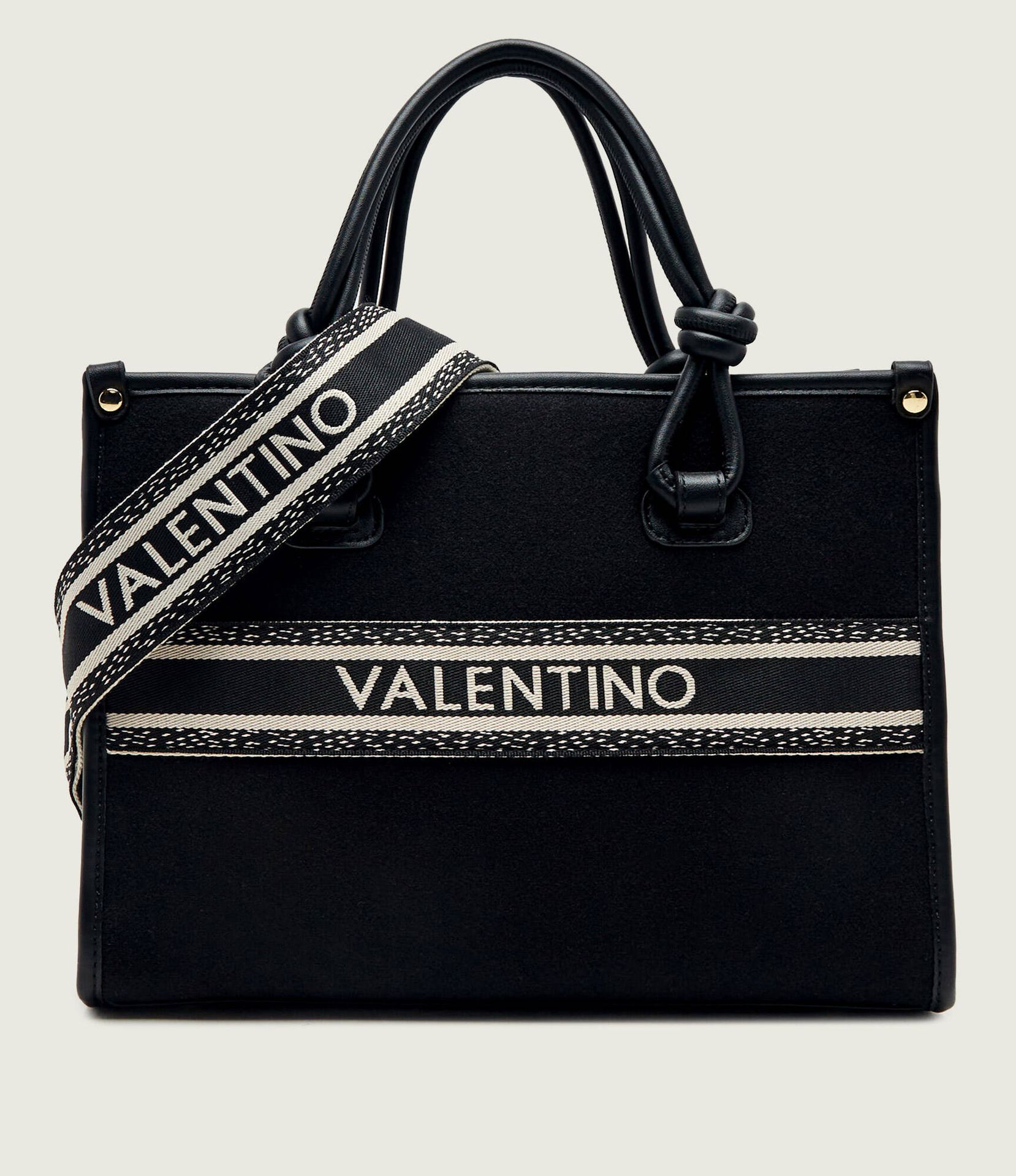 Valentino Kuferek Winter Aella