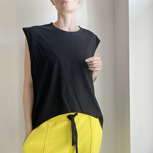 Koszulka damska oversize bez rękawów basic