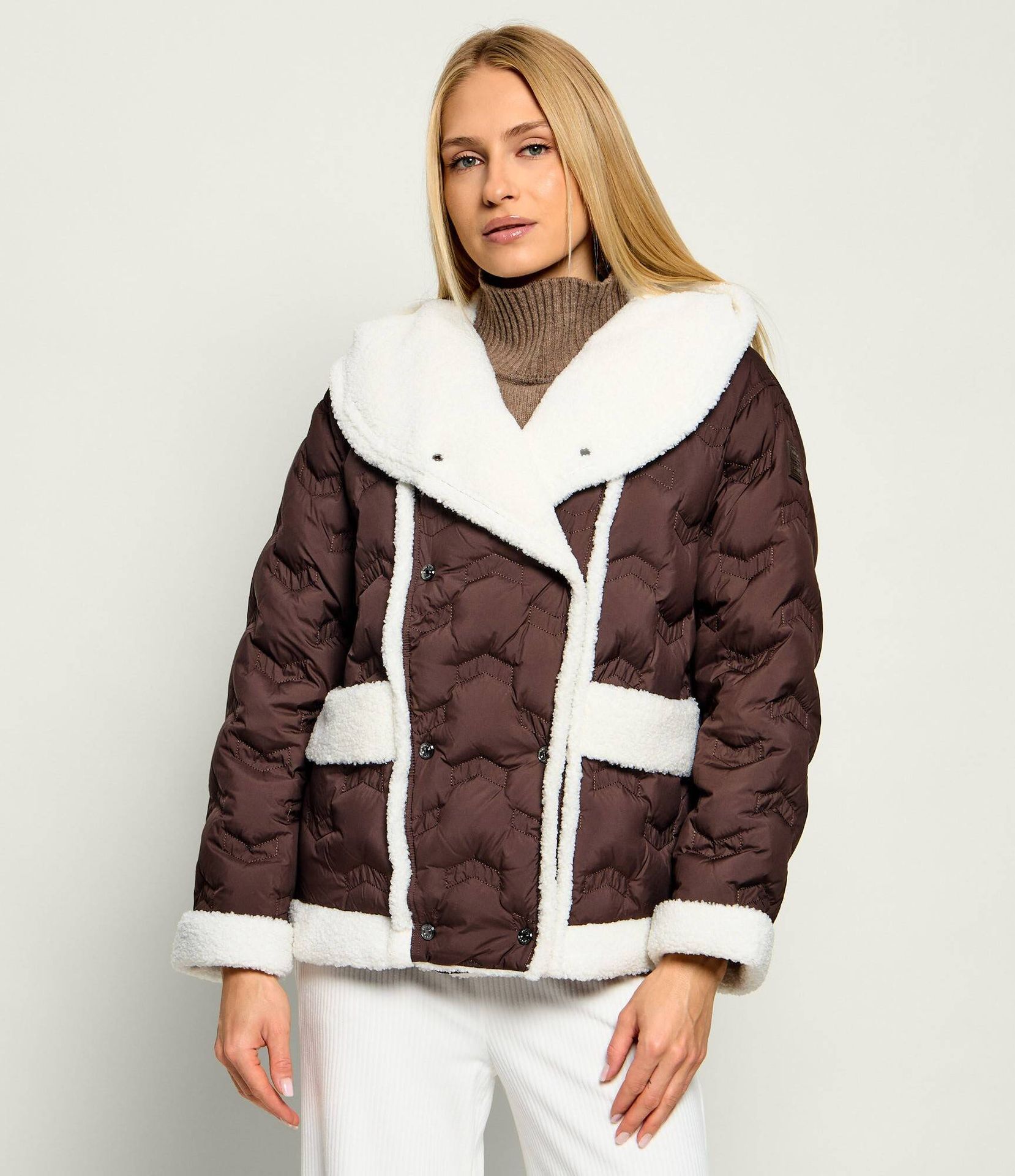 Marc Cain Puchowa kurtka Loose fit shearling