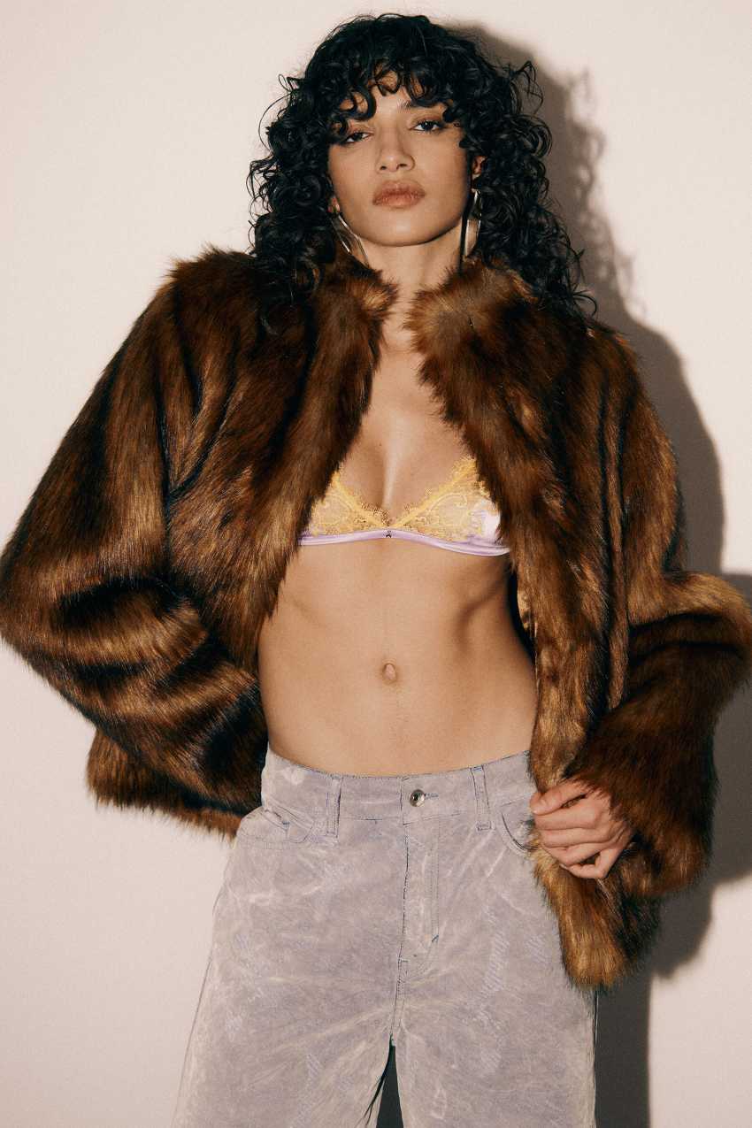 Krótka puszysta kurtka