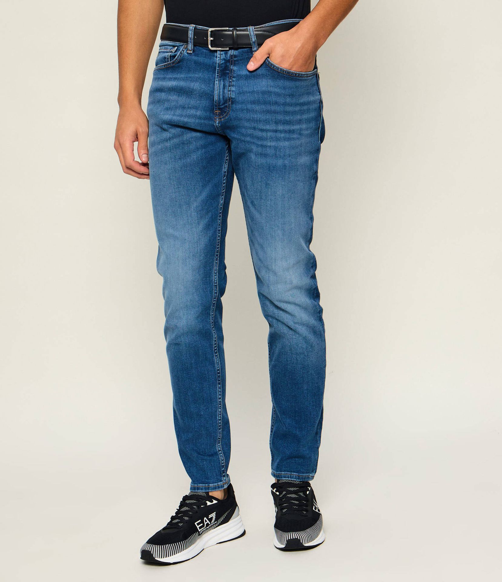 BOSS ORANGE Jeansy Onyx BO Tapered fit