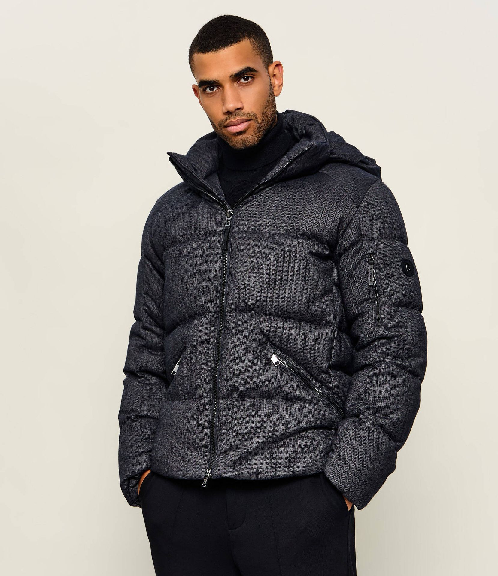 Bogner Puchowa kurtka Jamy Regular Fit z dodatkiem wełny