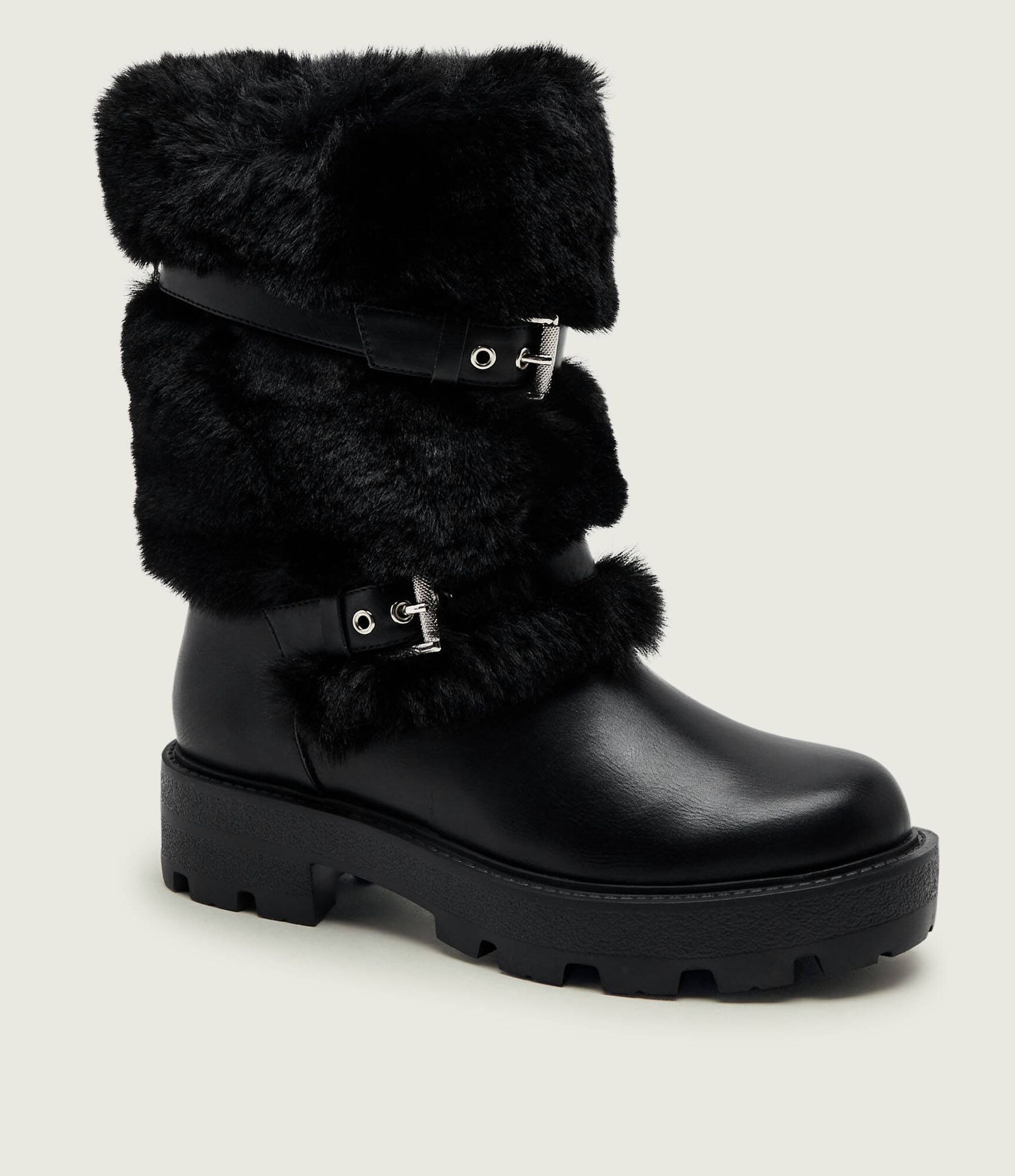 Guess Ocieplane botki Yaffa shearling
