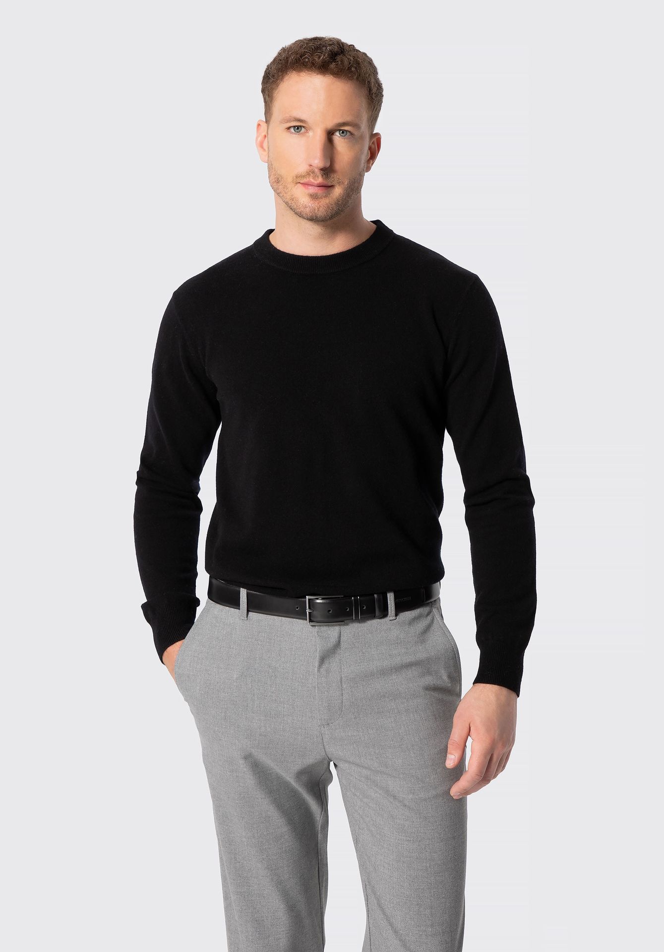 Sweter męski wełniany z okrągłym dekoltem czarny