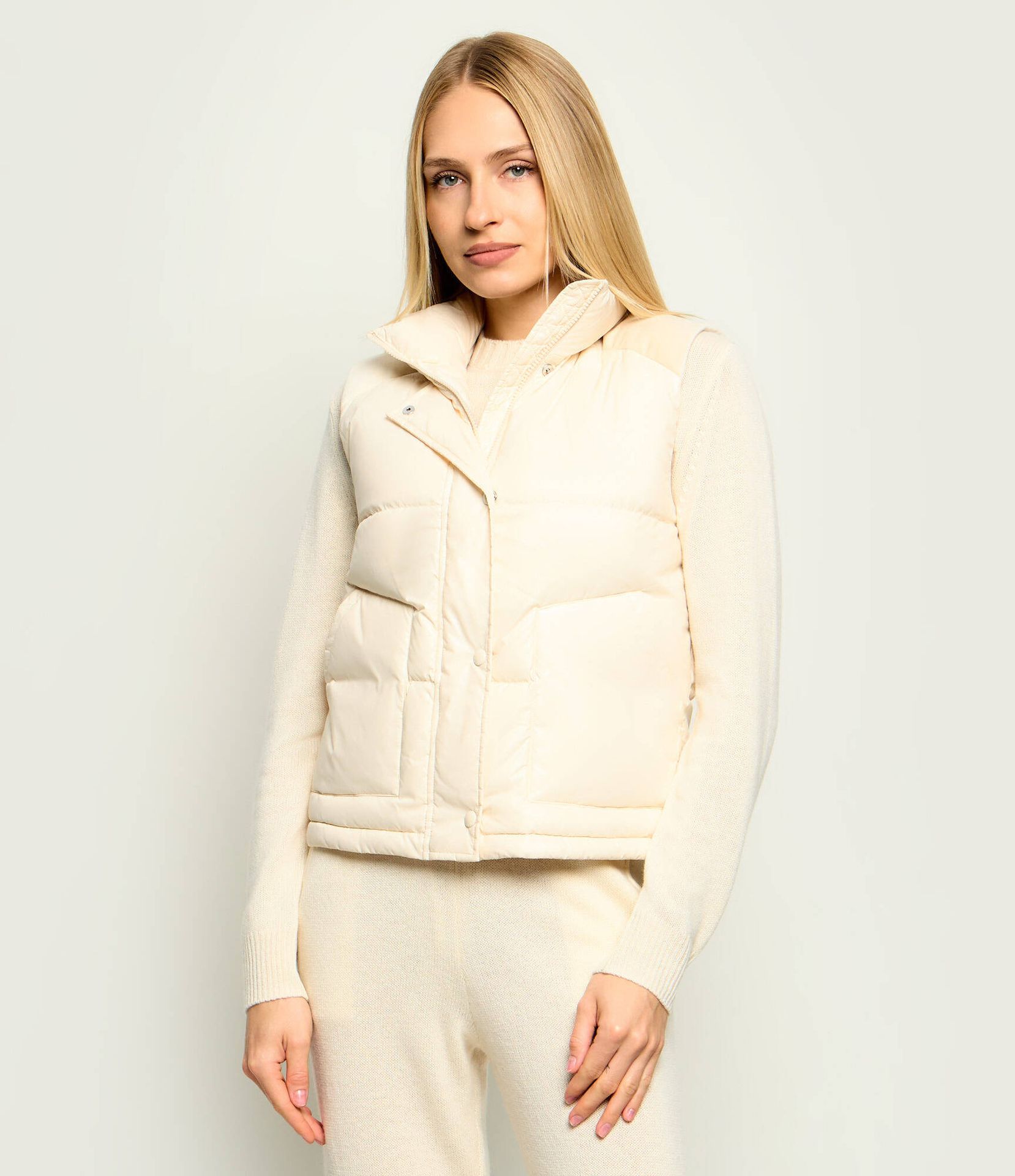 Sporty&Rich Puchowy bezrękawnik Devano Regular Fit