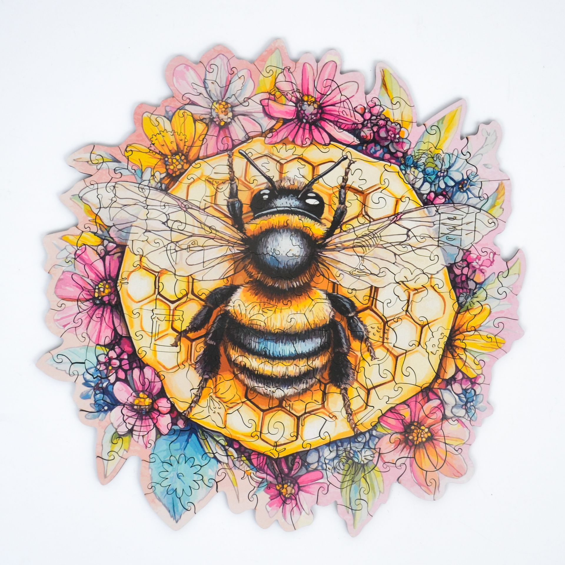 Drewniane puzzle dla dorosłych Pracowita Pszczółka 165 elementów Elementy w kształcie zwierząt Drewno cięte laserowo Średnie 29 x 21 cm
