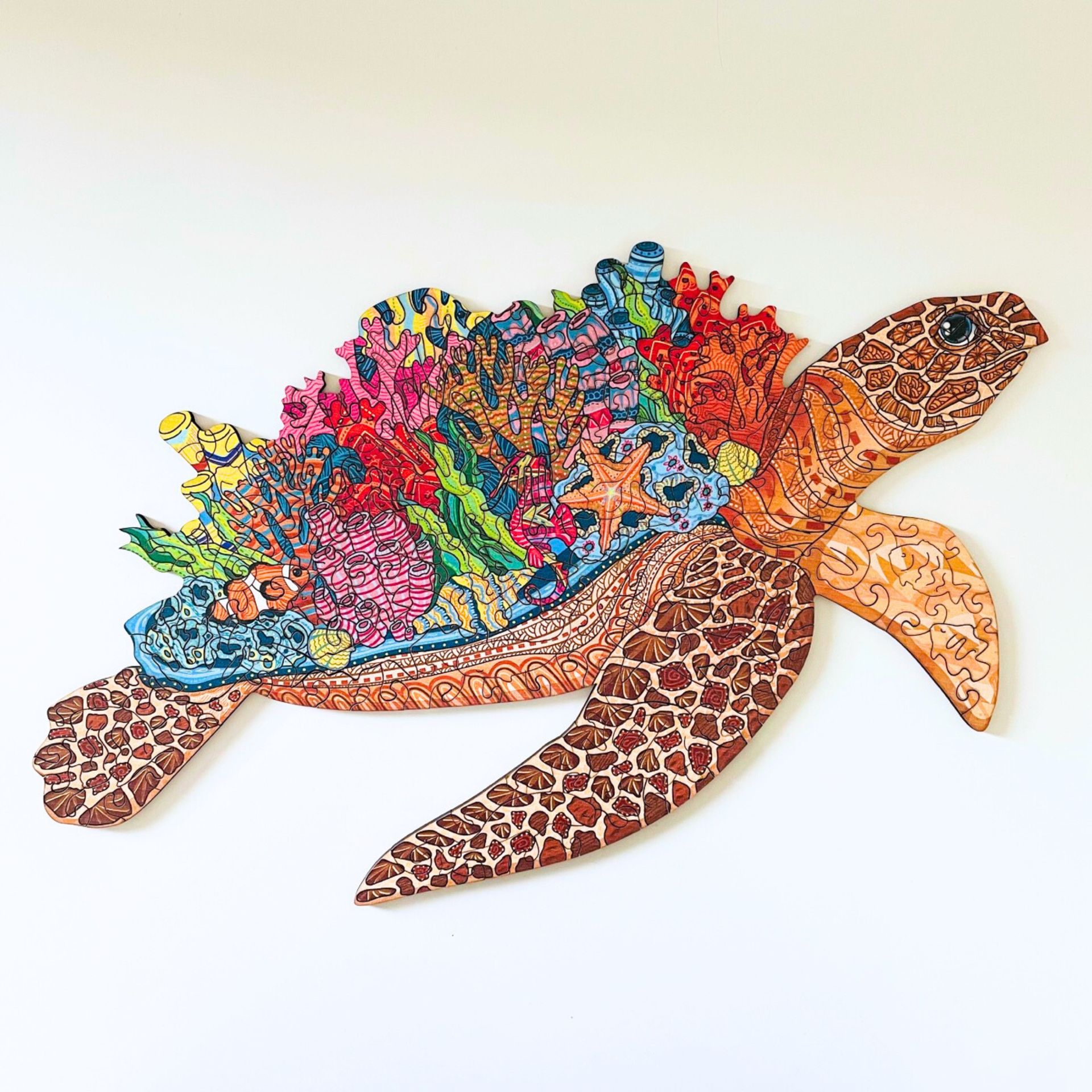 Drewniane puzzle dla dorosłych Żółw Pacyficzny 96 elementów Małe Elementy w kształcie zwierząt Drewno cięte laserowo 21 x 15 cm Lubiwood