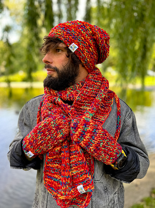 Męska czapka MERINO 50% bez pompona NEVERLAND Czerwienie