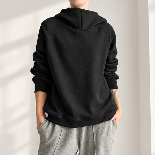 Bluza damska oversize z dużym kapturem i dziurkami na kciuki Czarna