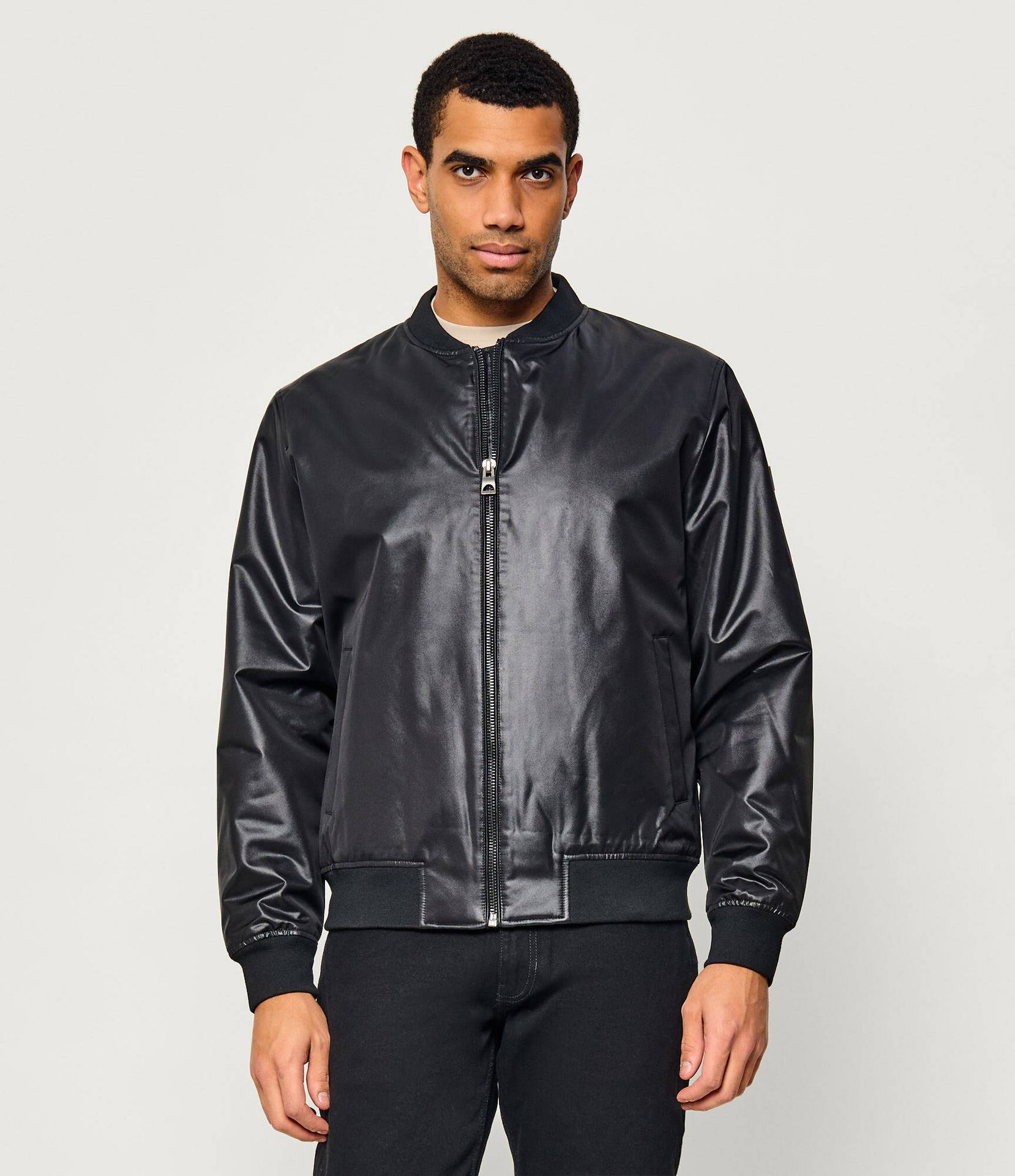 GUESS Satynowa kurtka bomber Regular Fit