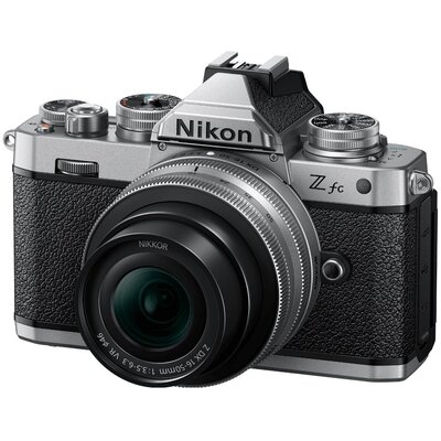 Nikon Z fc body + 16-50 VR