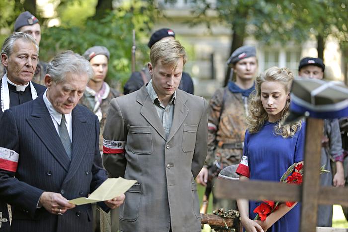 Czas honoru. Powstanie, odc. 11: Bratnia pomoc
