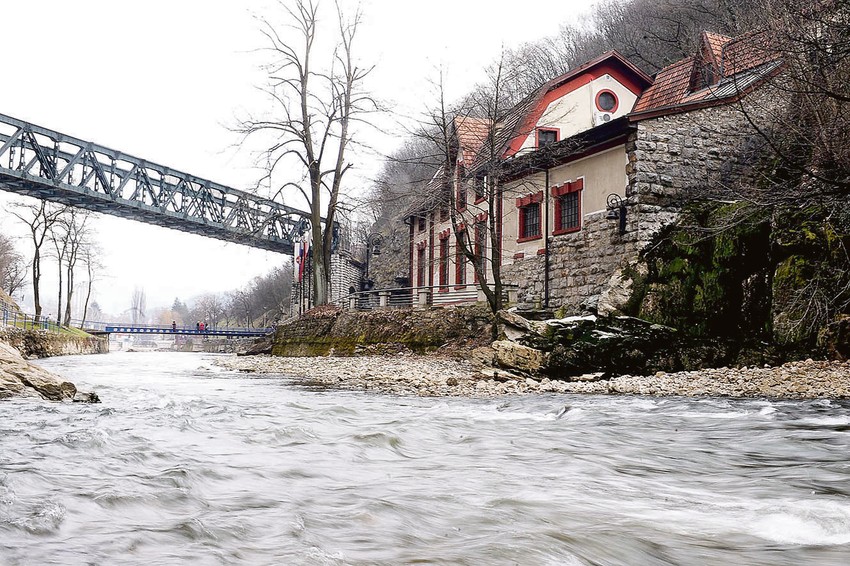 Hidrocentrala je neprekidno radila do 1974.