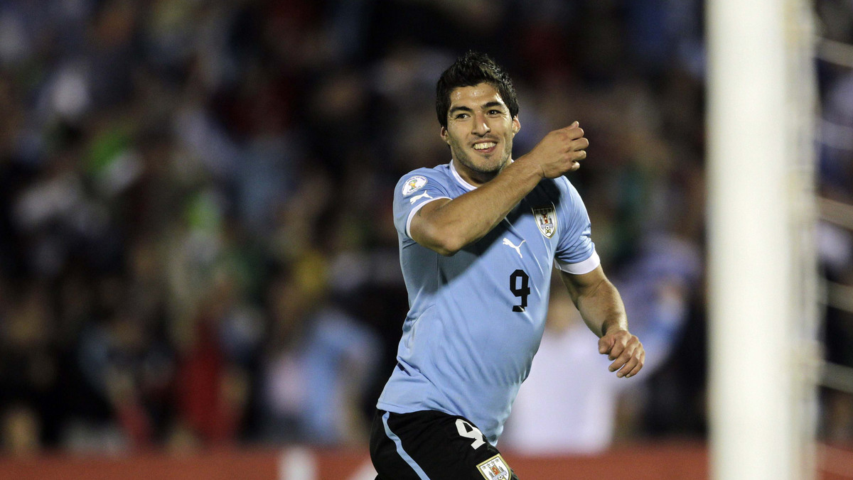 Selekcjoner reprezentacji Urugwaju, Oscar Tabarez potwierdził, że w towarzyskim spotkaniu z Włochami nie zagra największa gwiazda drużyny, Luis Suarez.